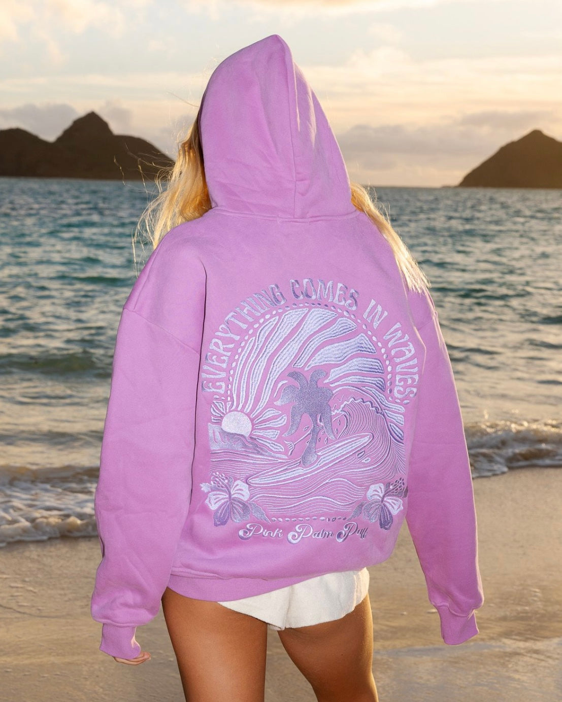 "Everything Comes in Waves" Hoodie in Açai